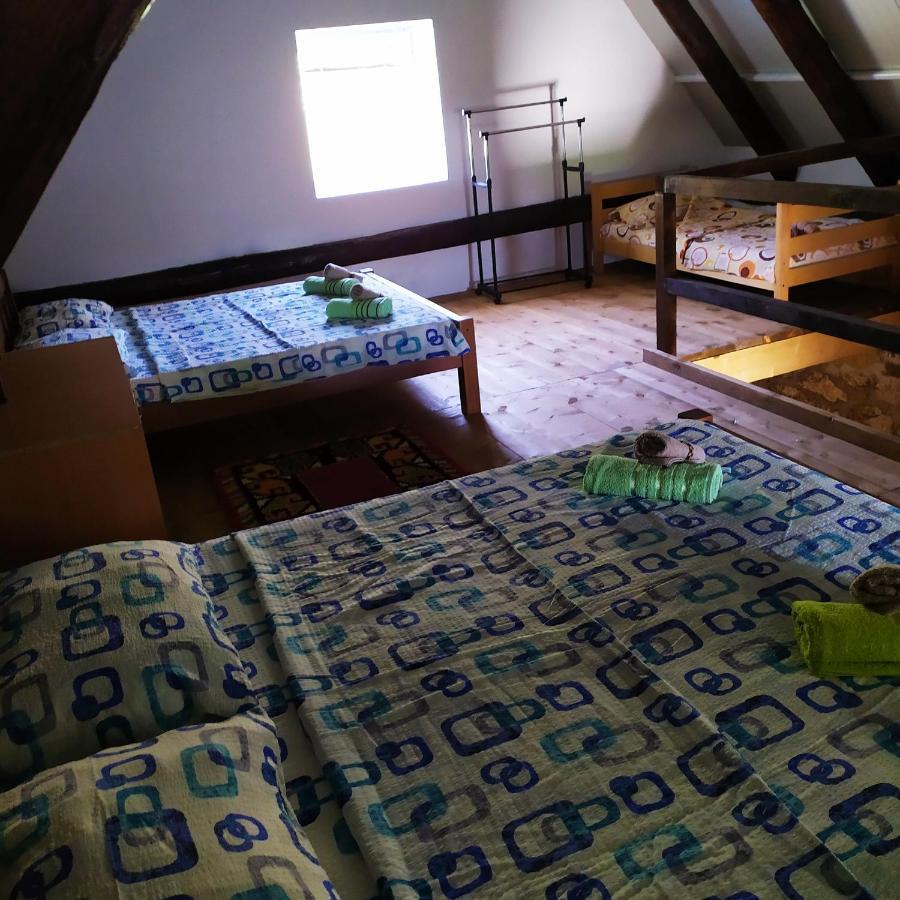 Suri Pension Plužine Buitenkant foto